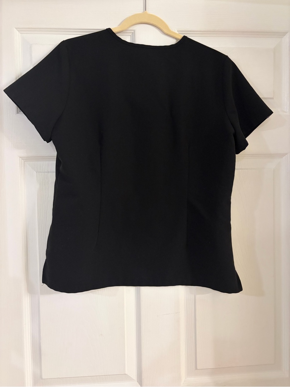 Figs Catarina short sleeve scrub top shirt black women’s medium petite - Picture 2 of 5